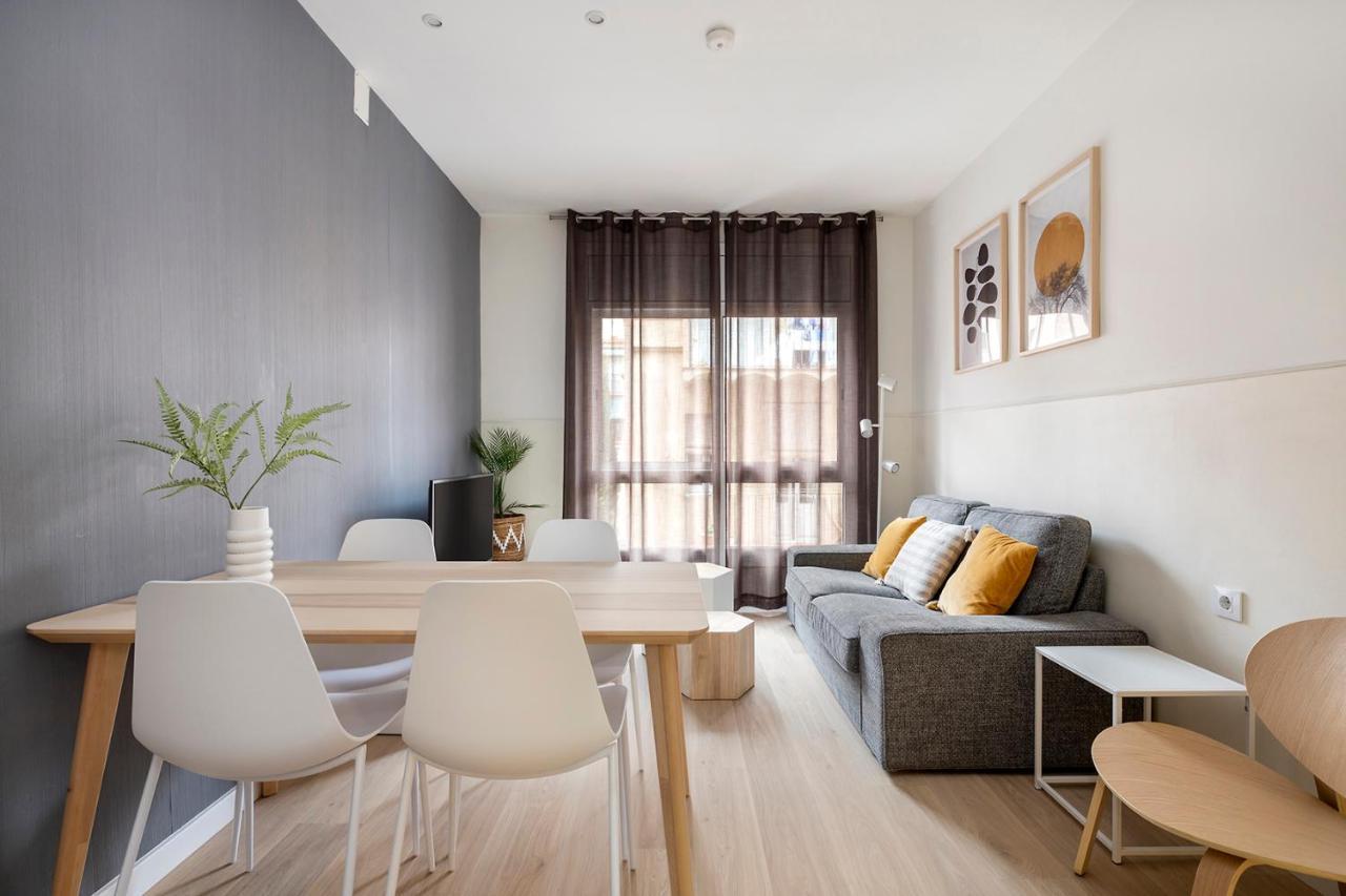 Apartments Sata Sagrada Familia Area Barcelona Eksteriør bilde