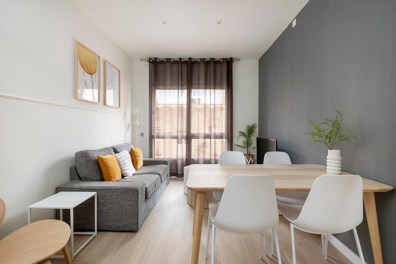 Apartments Sata Sagrada Familia Area Barcelona Eksteriør bilde