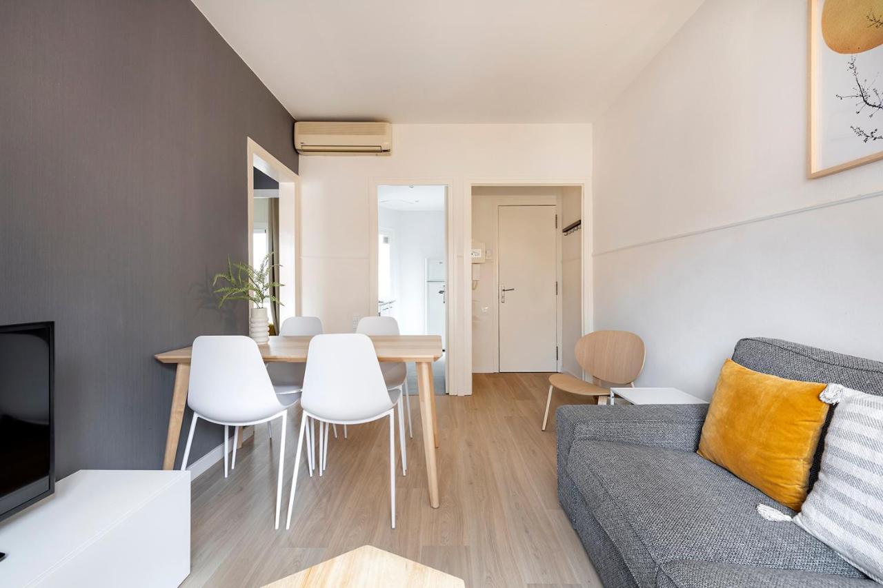 Apartments Sata Sagrada Familia Area Barcelona Eksteriør bilde