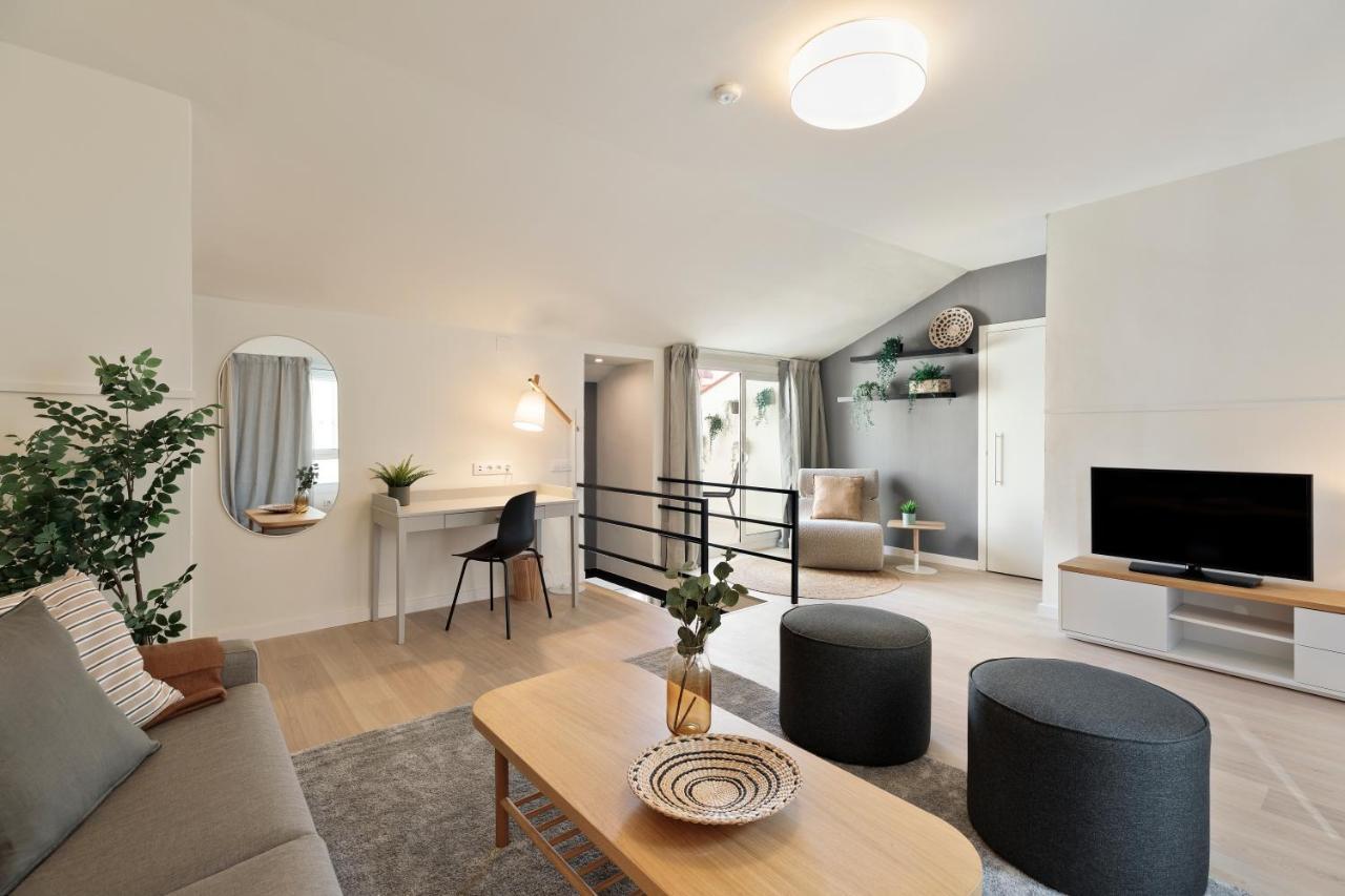 Apartments Sata Sagrada Familia Area Barcelona Eksteriør bilde